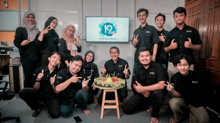 Meriah ! 19 Years Anniversary Evio Multimedia | Vendor Berpengalaman